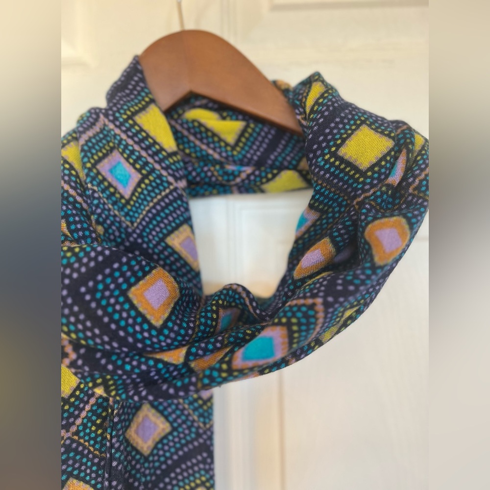 Multi Colored Scarf - Picture 6 of 7